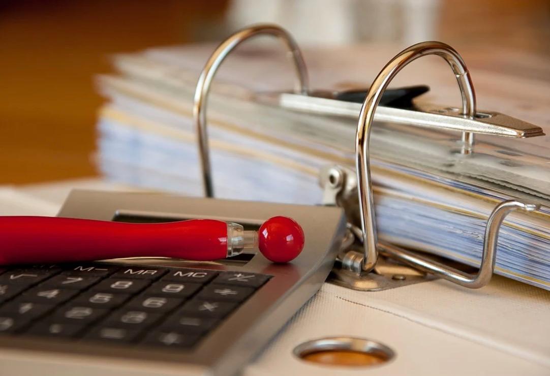 注冊(cè)一家香港公司費(fèi)用大概是多少？每年的維護(hù)費(fèi)用又是多少？